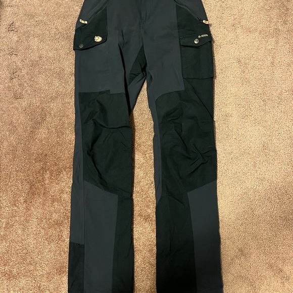 Fjall raven pants *please read add for important sizing info* - Picture 2 of 7